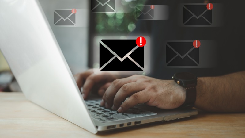ESET: Útočníci využívají nejsilnější nákupní sezónu roku k šíření spywaru